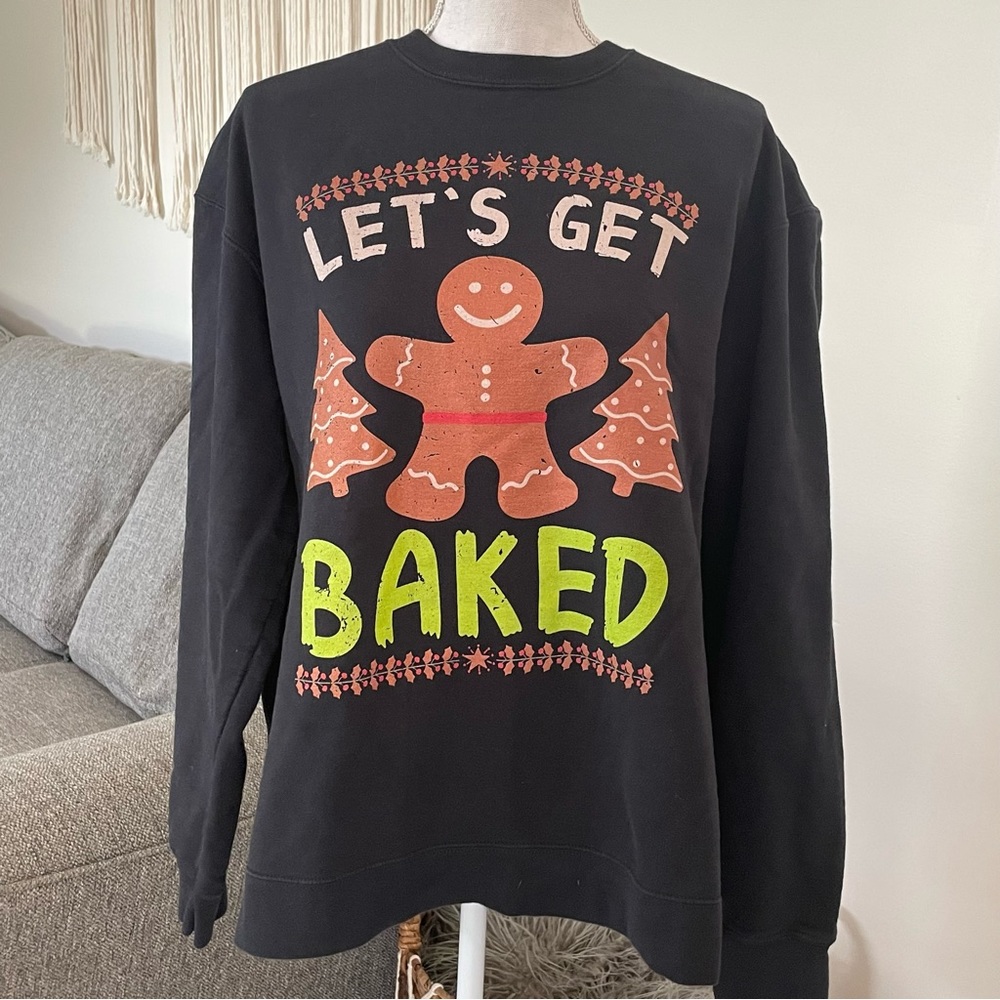 Sweatshirt